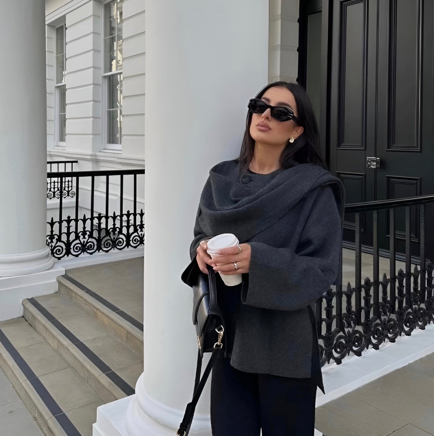 Nina Manteau Cape | Altid Stilfuld & Komfortabel
